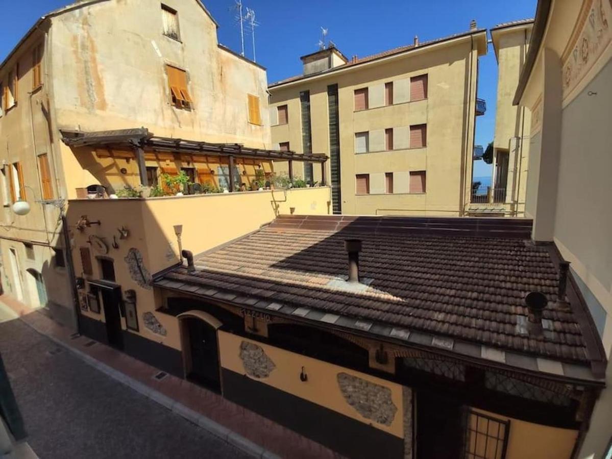 Casa Del Surf - By Ligooria Apartment Pietra Ligure Exterior foto